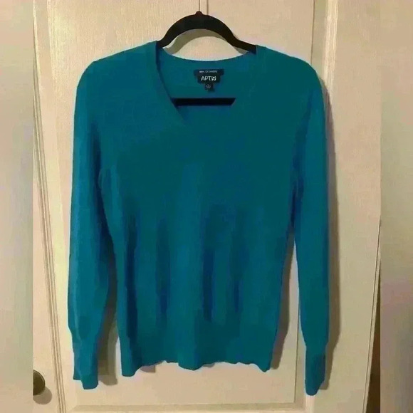 Apt.9 Woman’s Blue 100% cashmere v-neck‎ pullover sweater size L - Picture 1 of 8